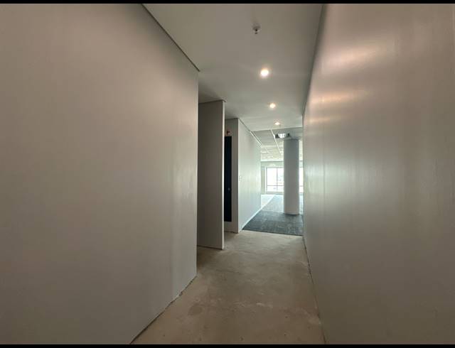 834M² OFFICE TO LET IN SANDTON CENTRAL
